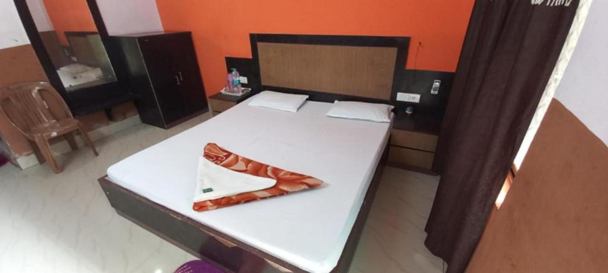 Hotel Samrat Palace Near Puri Sea Beach Best Choice Of Travellers By Morservices Eksteriør billede